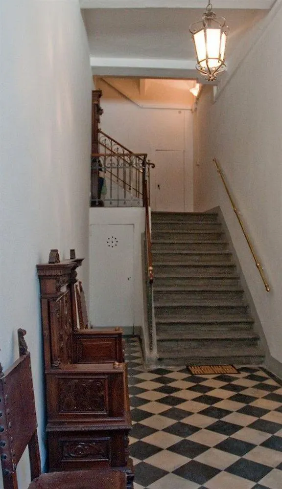 לינה וארוחת בוקר פיזה Borgo Largo 51