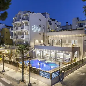 https://hotel-royal-riccione.riccione-hotels.org
